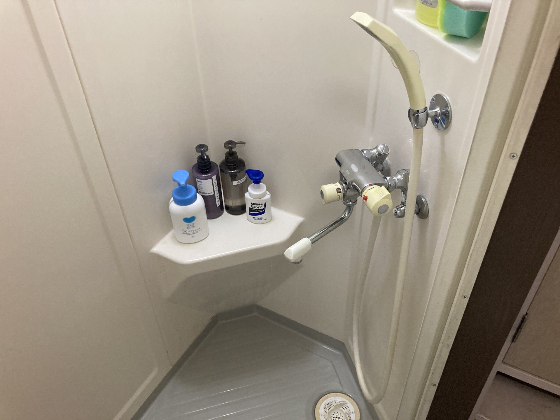 使いやすいシャワー設備