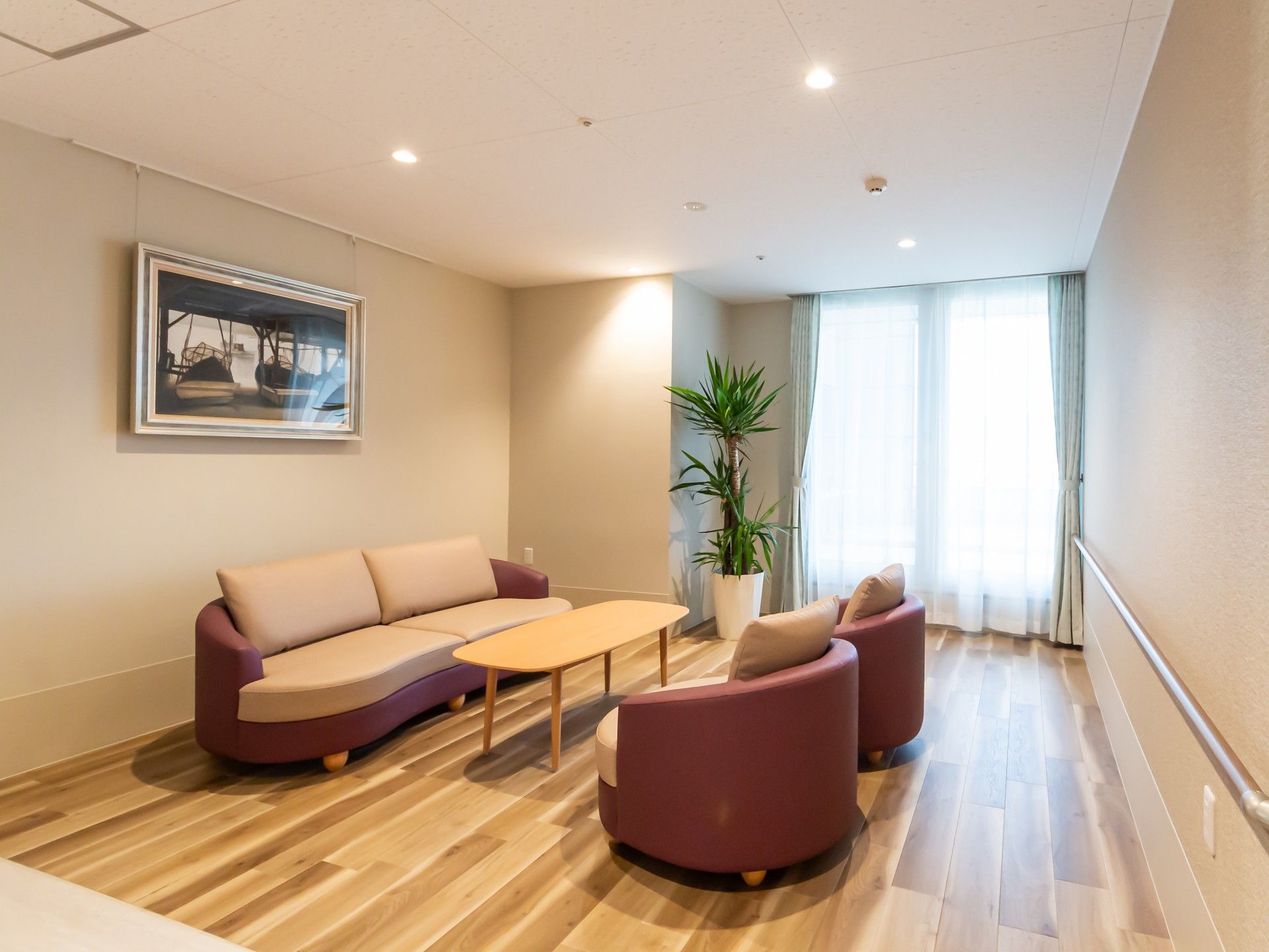 落ち着いた雰囲気の談話スペース