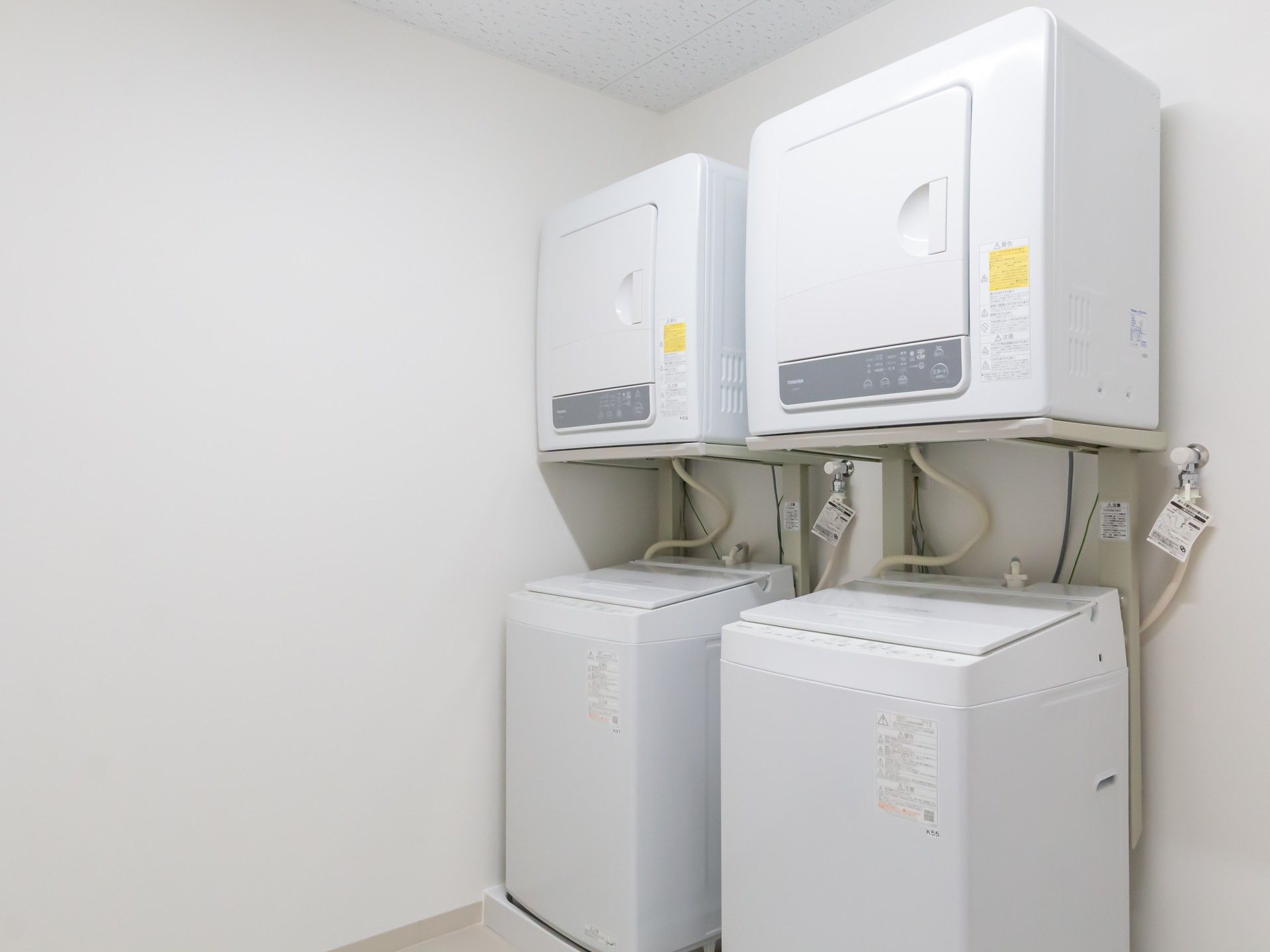 洗濯機と乾燥機の部屋