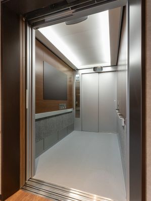 エレベーター