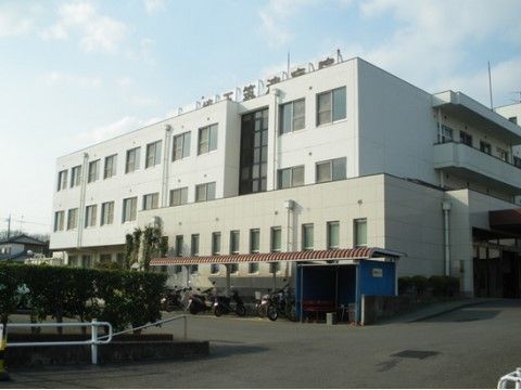施設と連携している病院がある。定期的な健診なども行い、入居者様の健康を管理することができるので、とても安心できる。