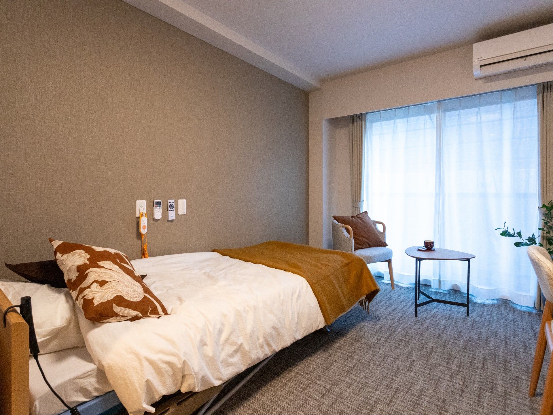 落ち着いた雰囲気の居室