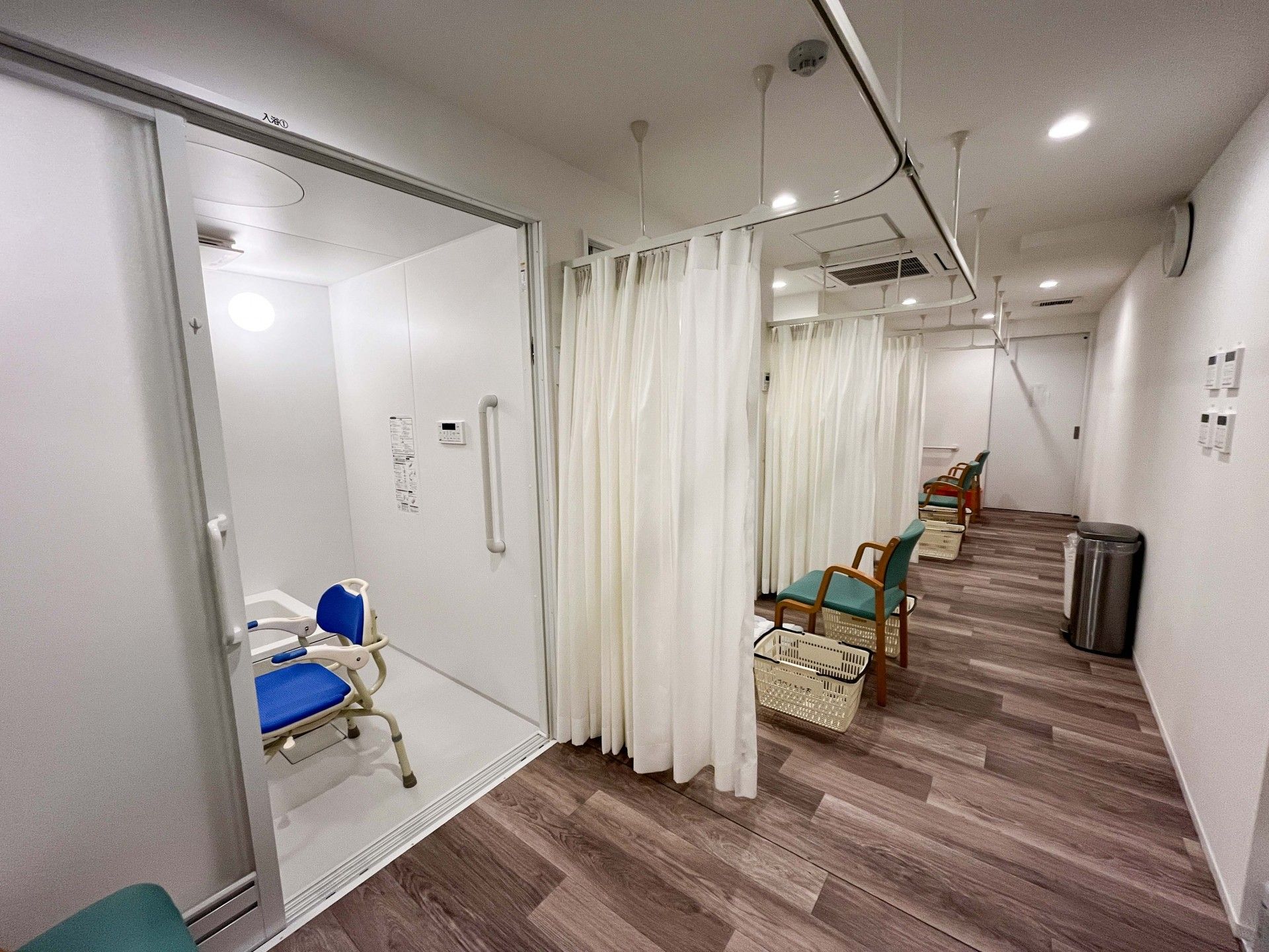 清潔な入浴エリア