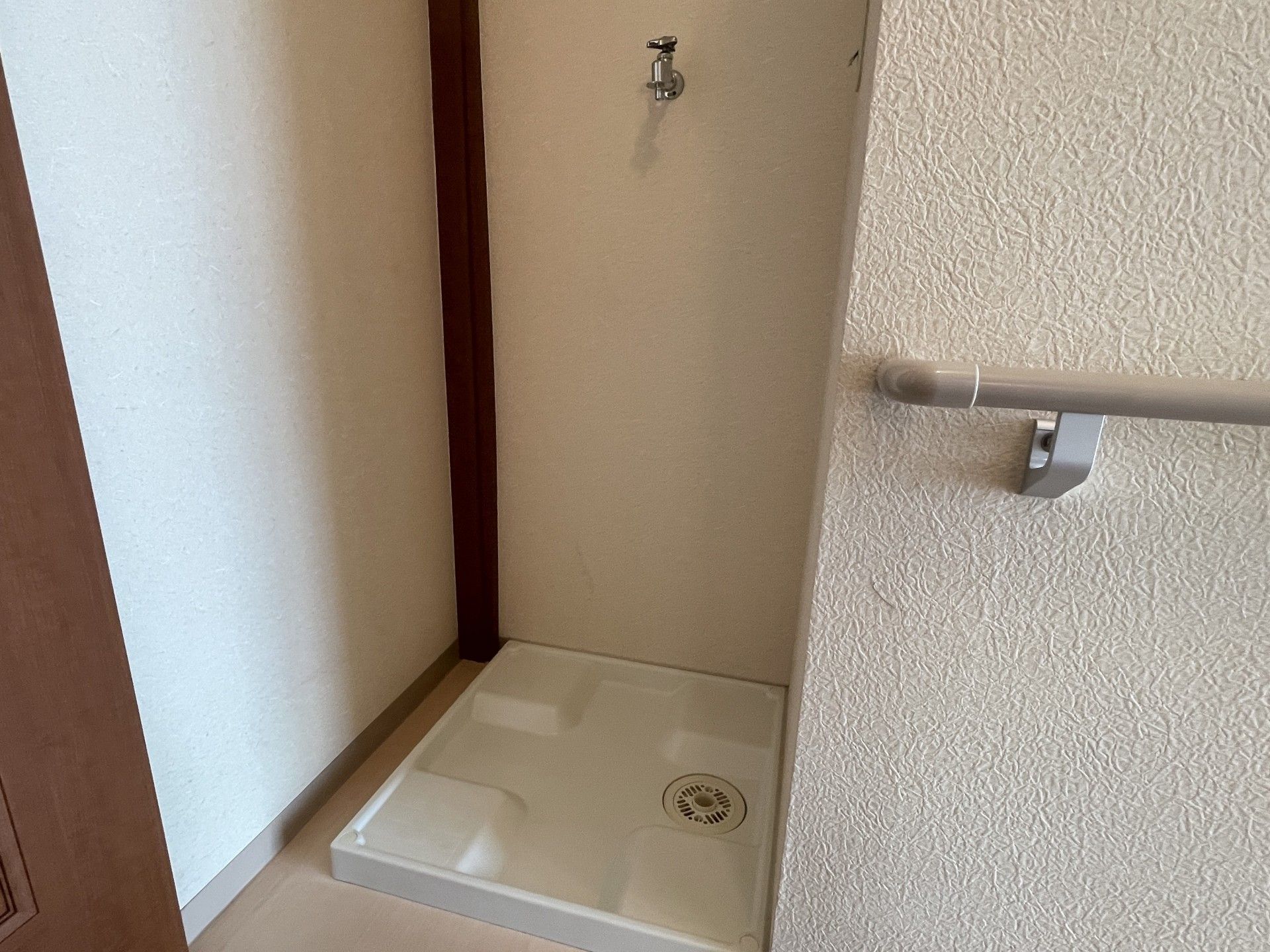 洗濯機置き場の一角