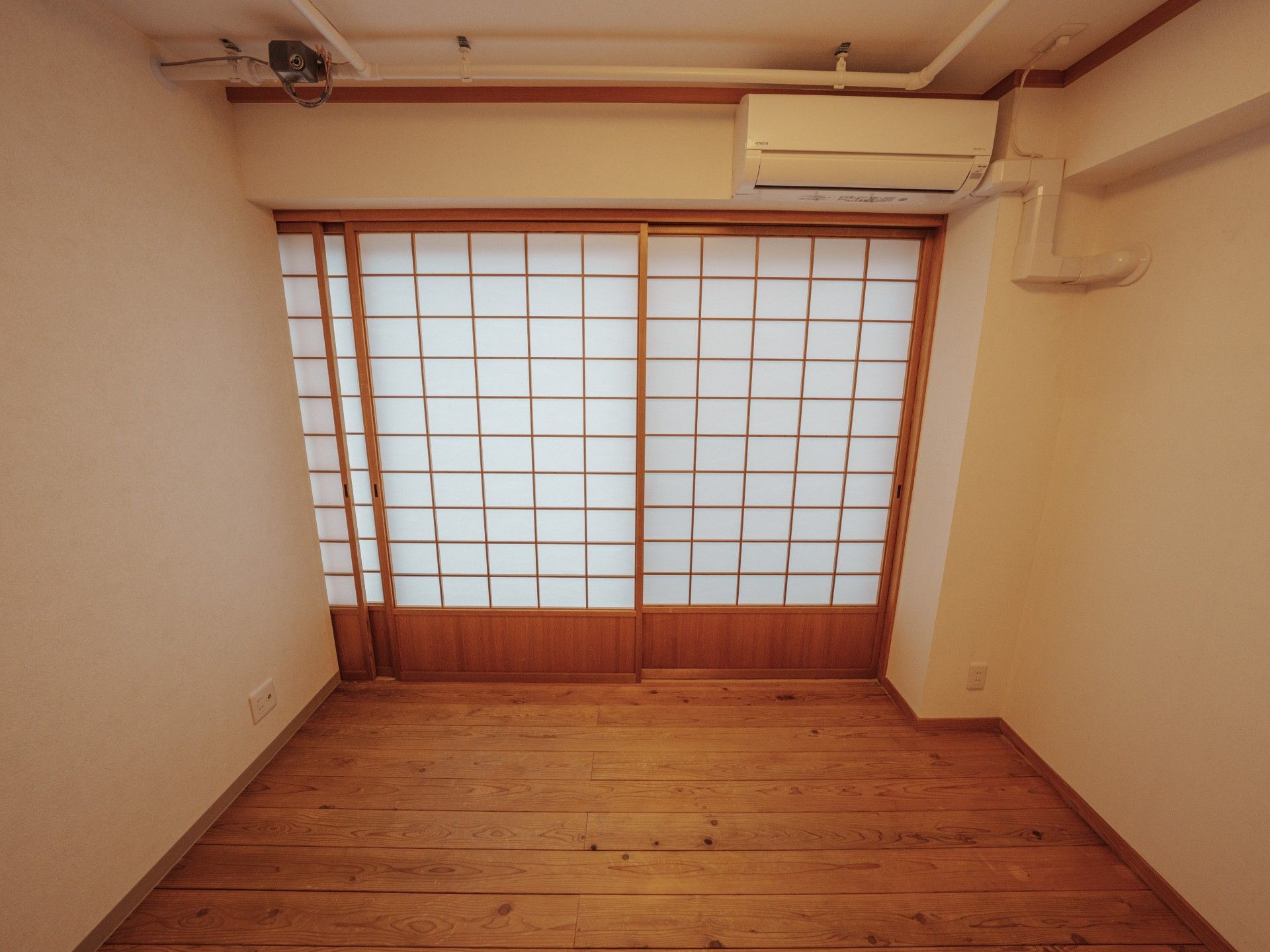 和風の落ち着いた部屋