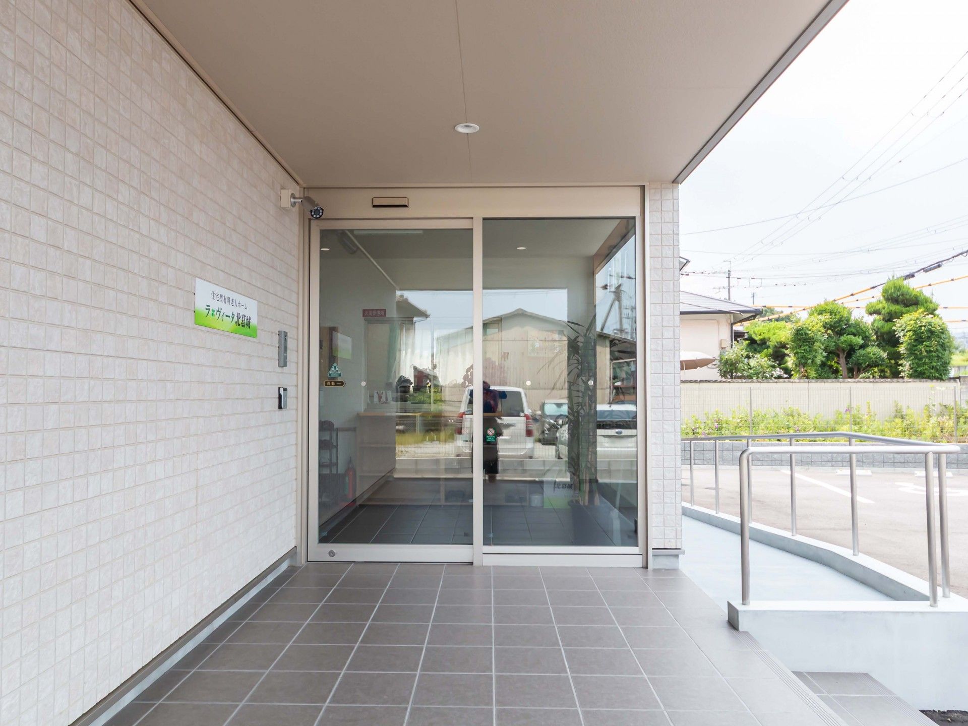 自動ドアの入口