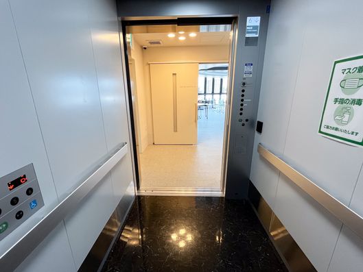 エレベーター