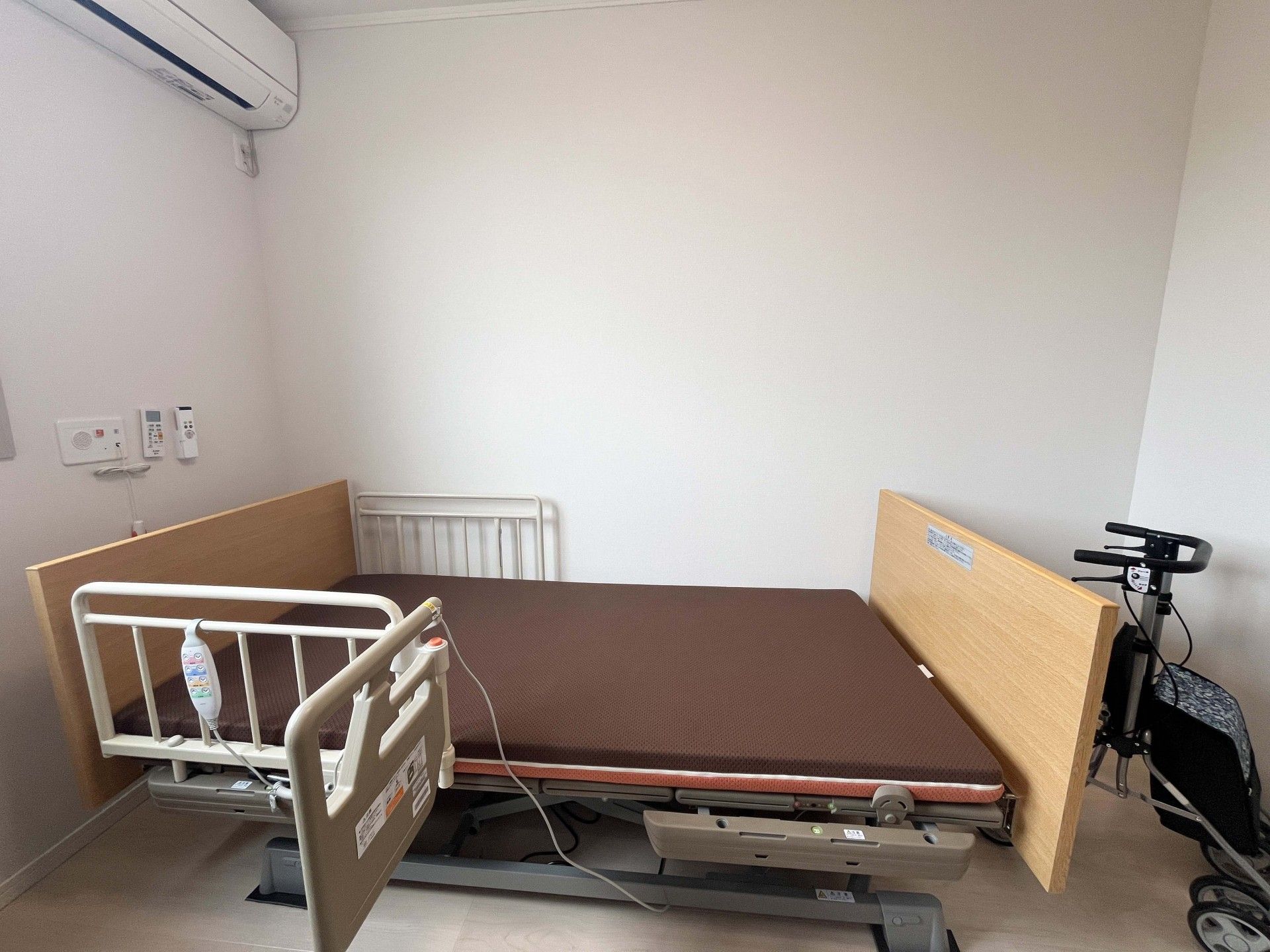 快適なベッドの部屋