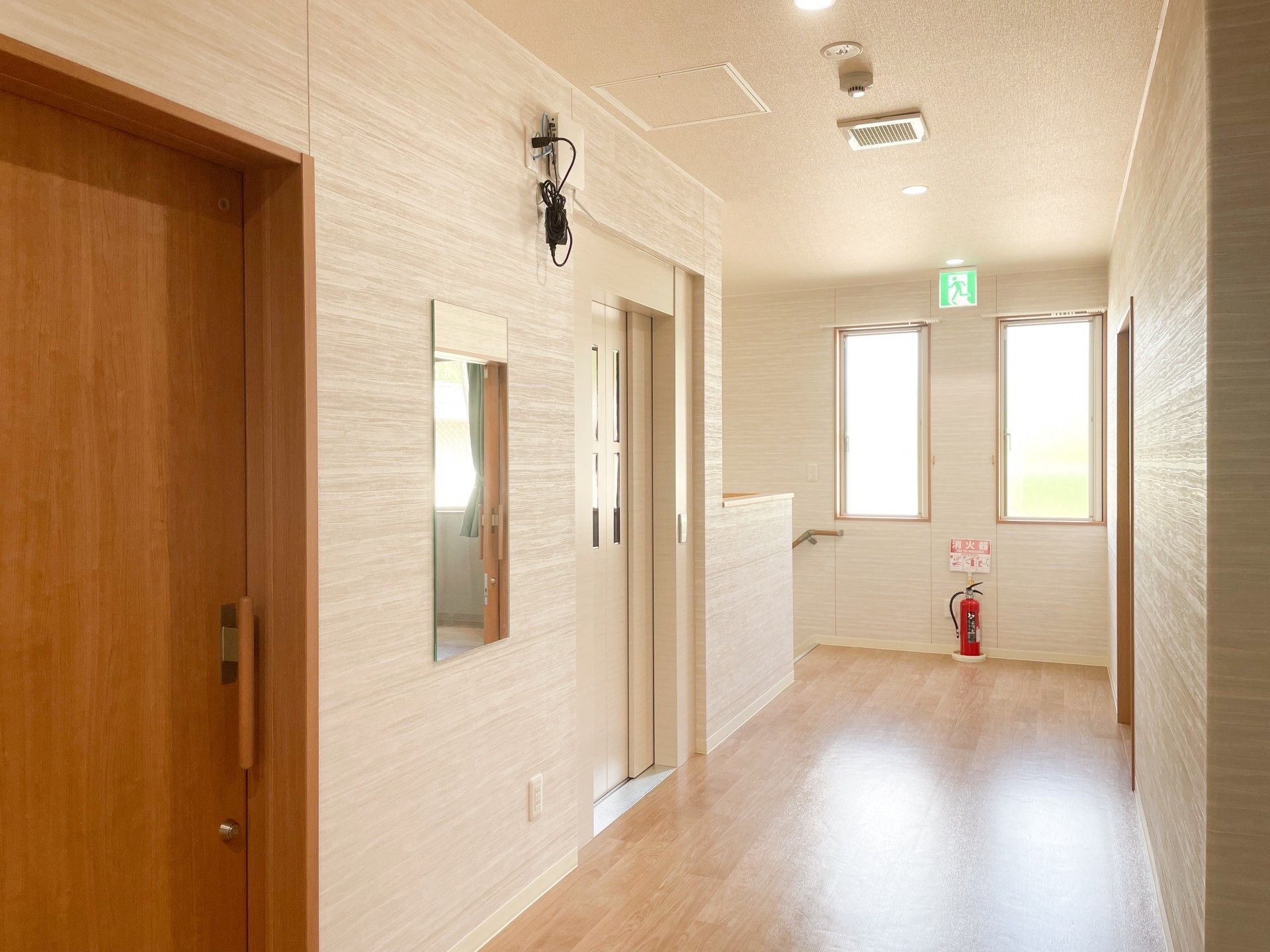 明るい廊下