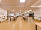 広々とした明るい共有スペース