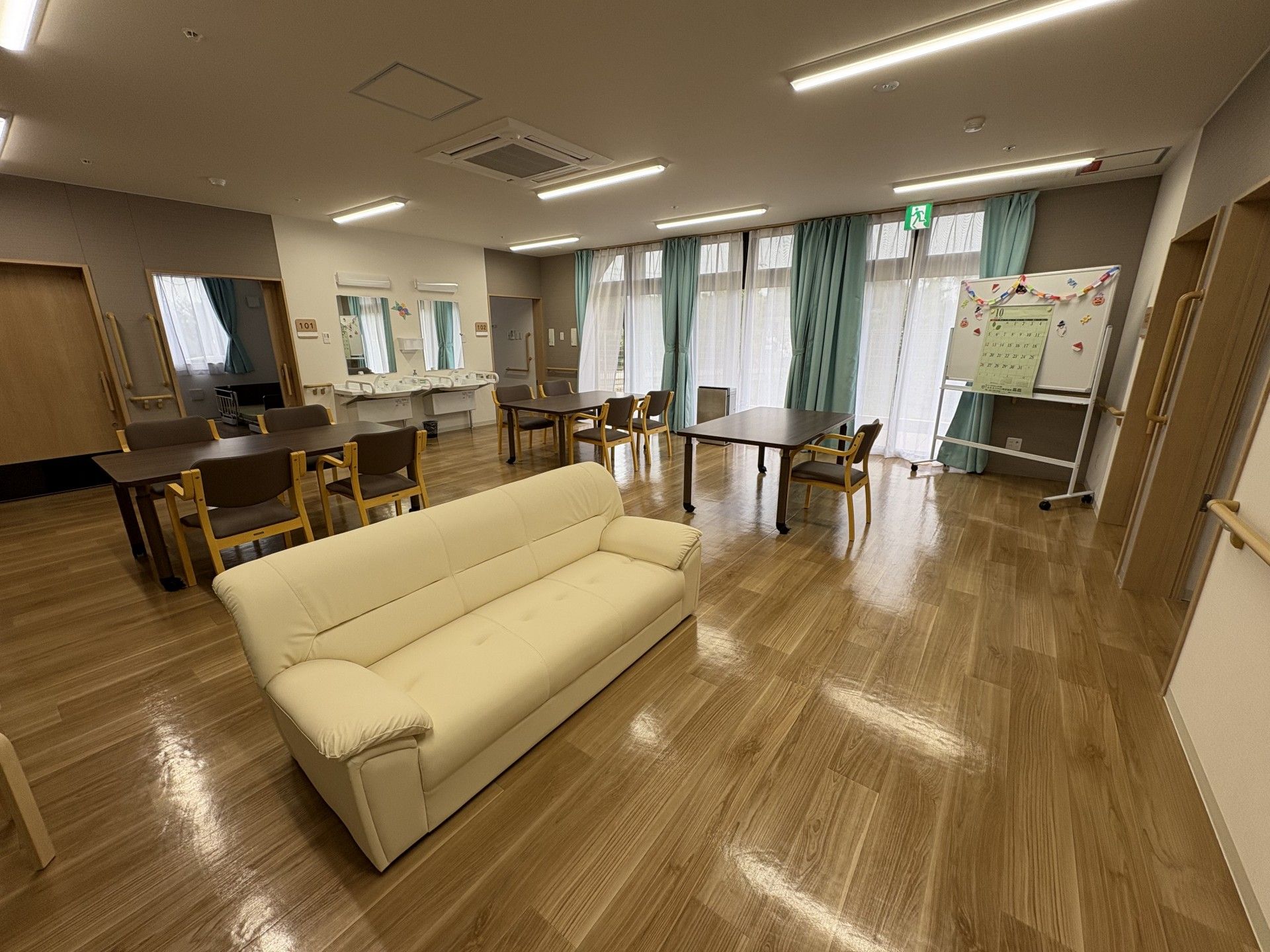 くつろぎの共有スペース