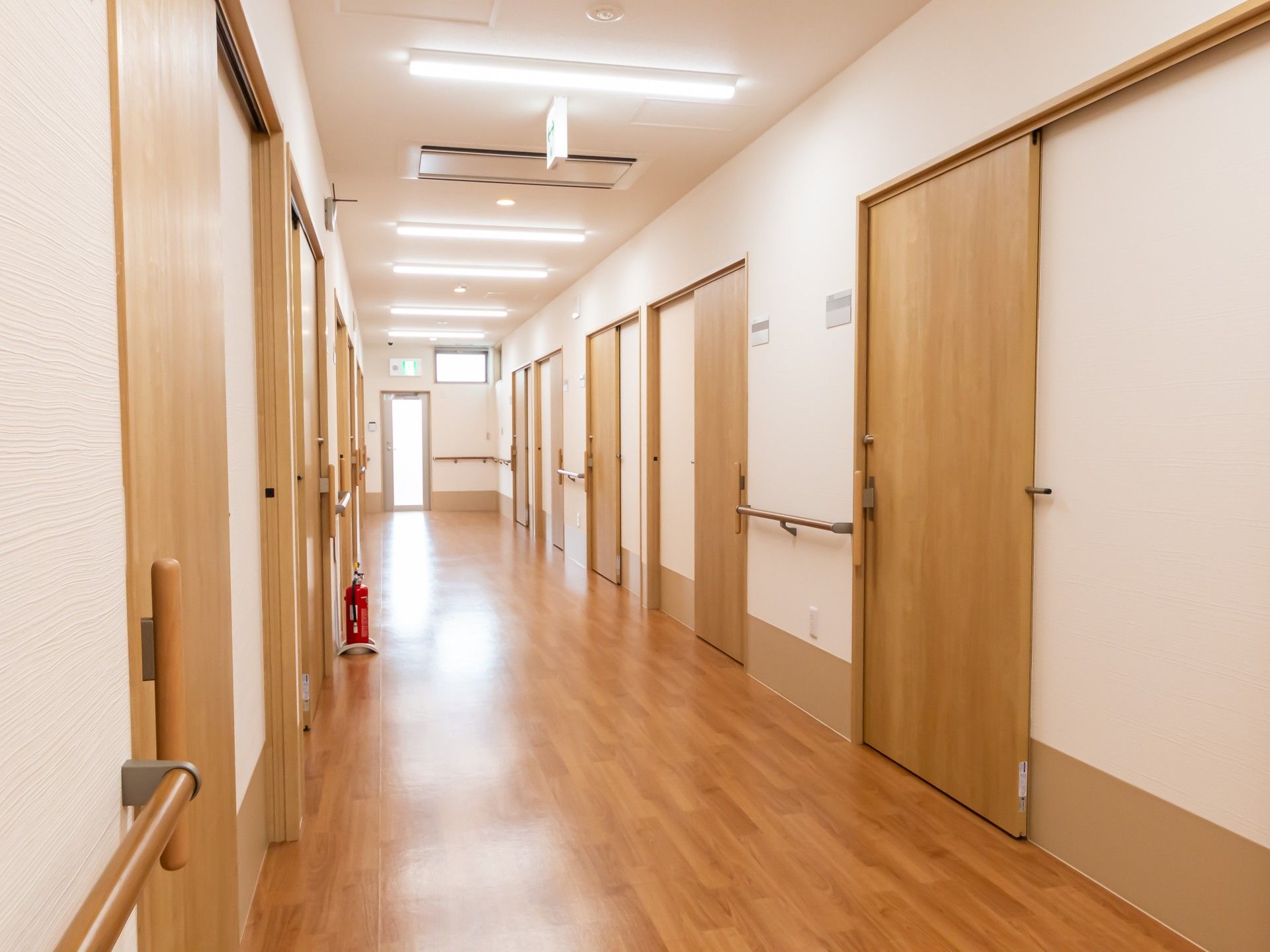 明るい廊下