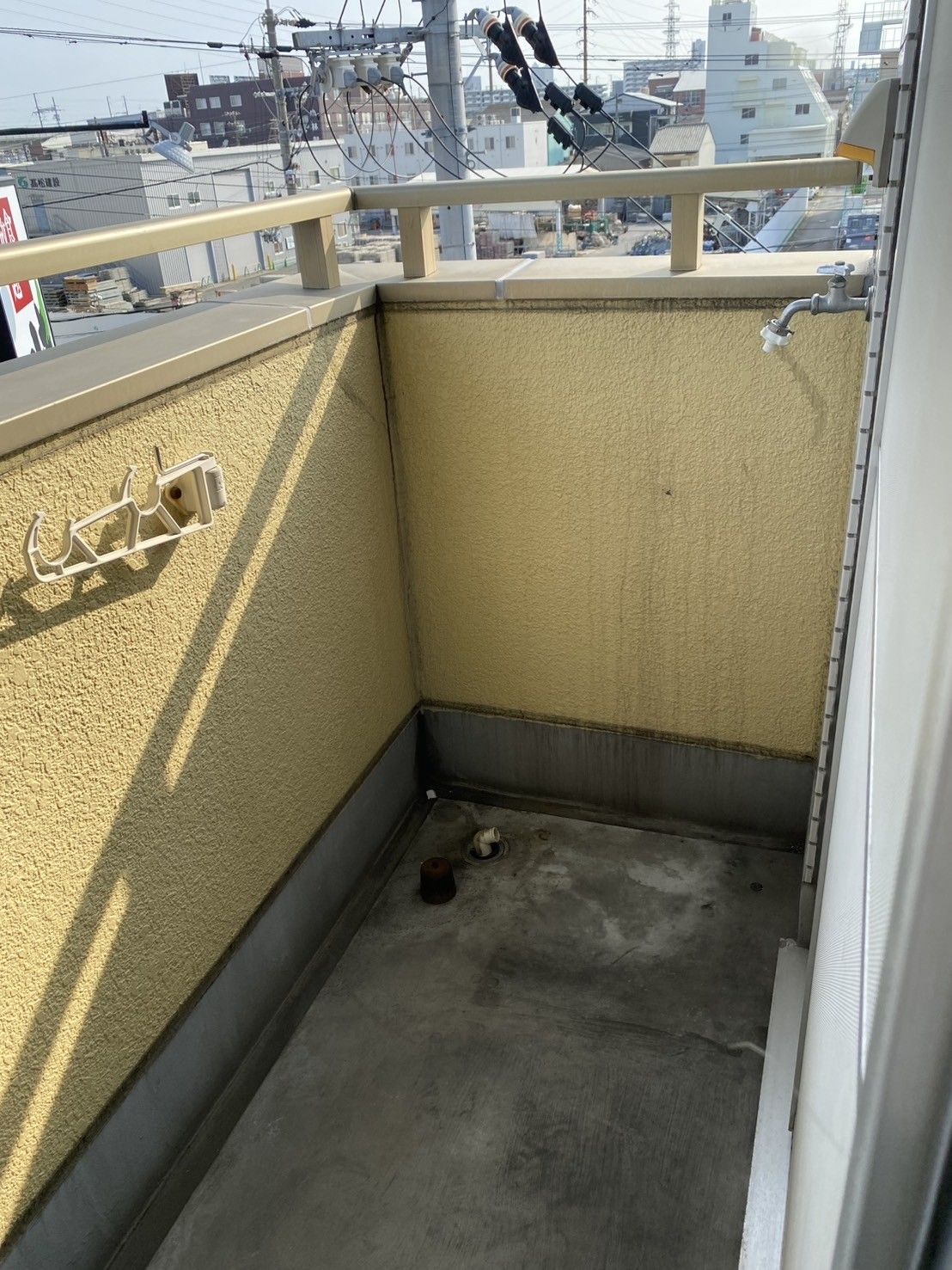 小さな屋外スペース