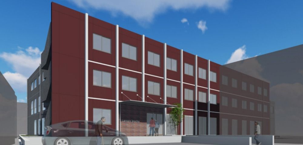 赤い外壁の建物