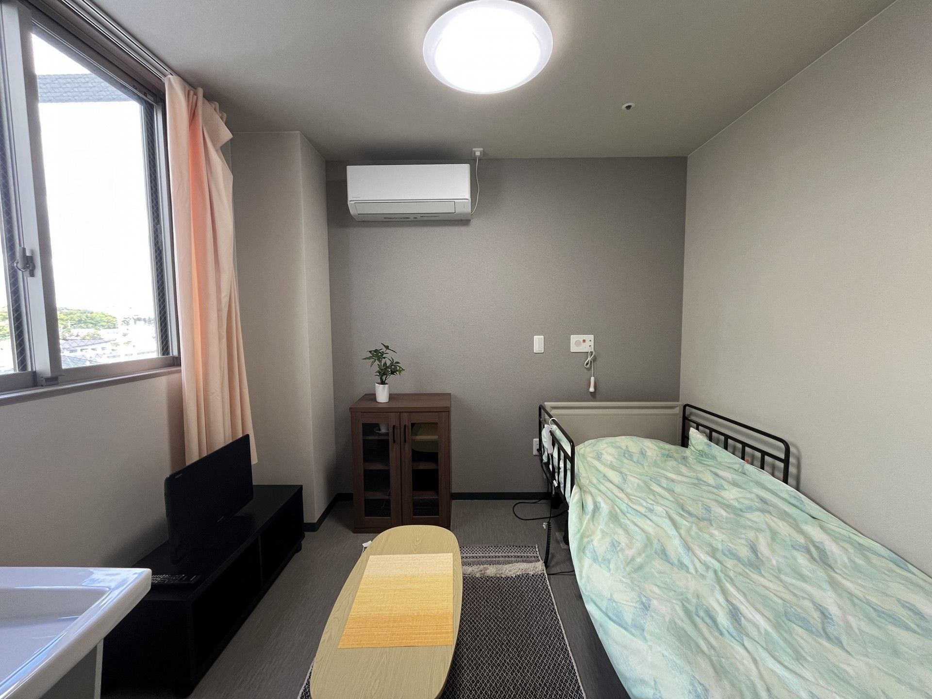 落ち着いた個室の様子