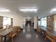 広々とした明るい共有スペース