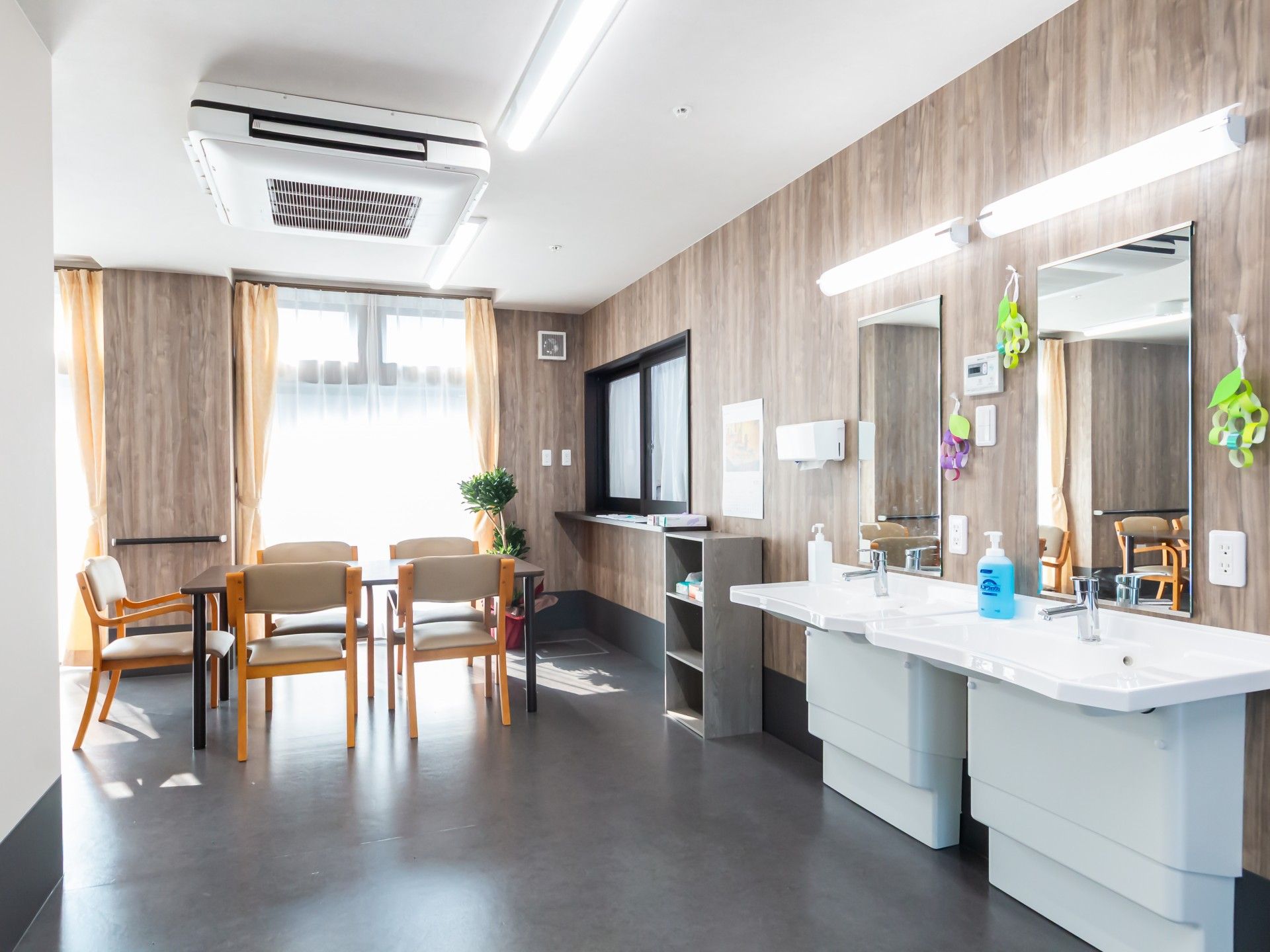 明るい洗面スペース