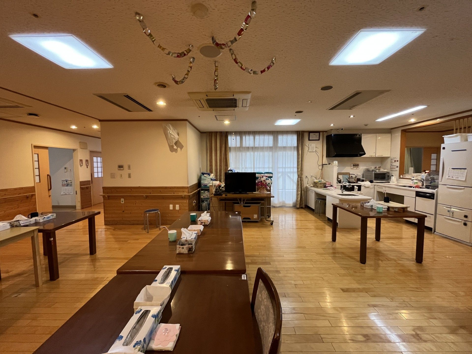 明るい食堂