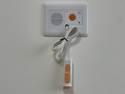 緊急呼出装置