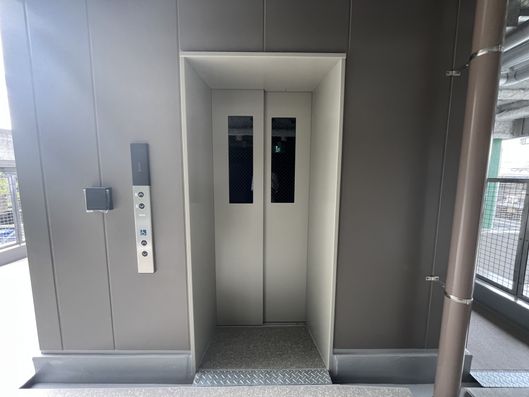 エレベーター