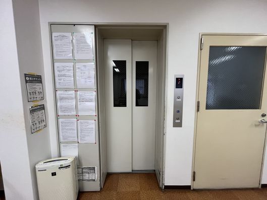 エレベーター