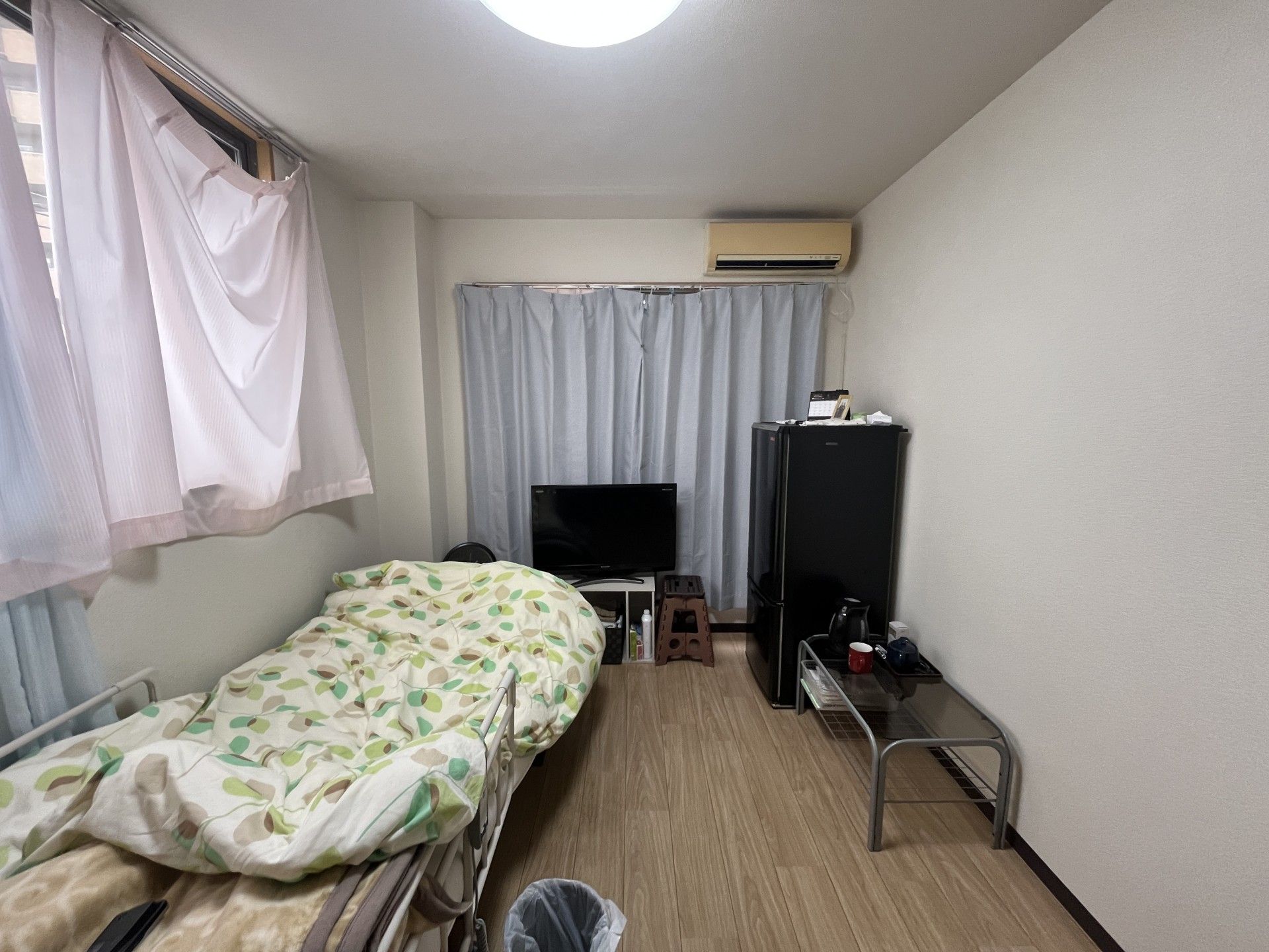 落ち着いた個室の様子