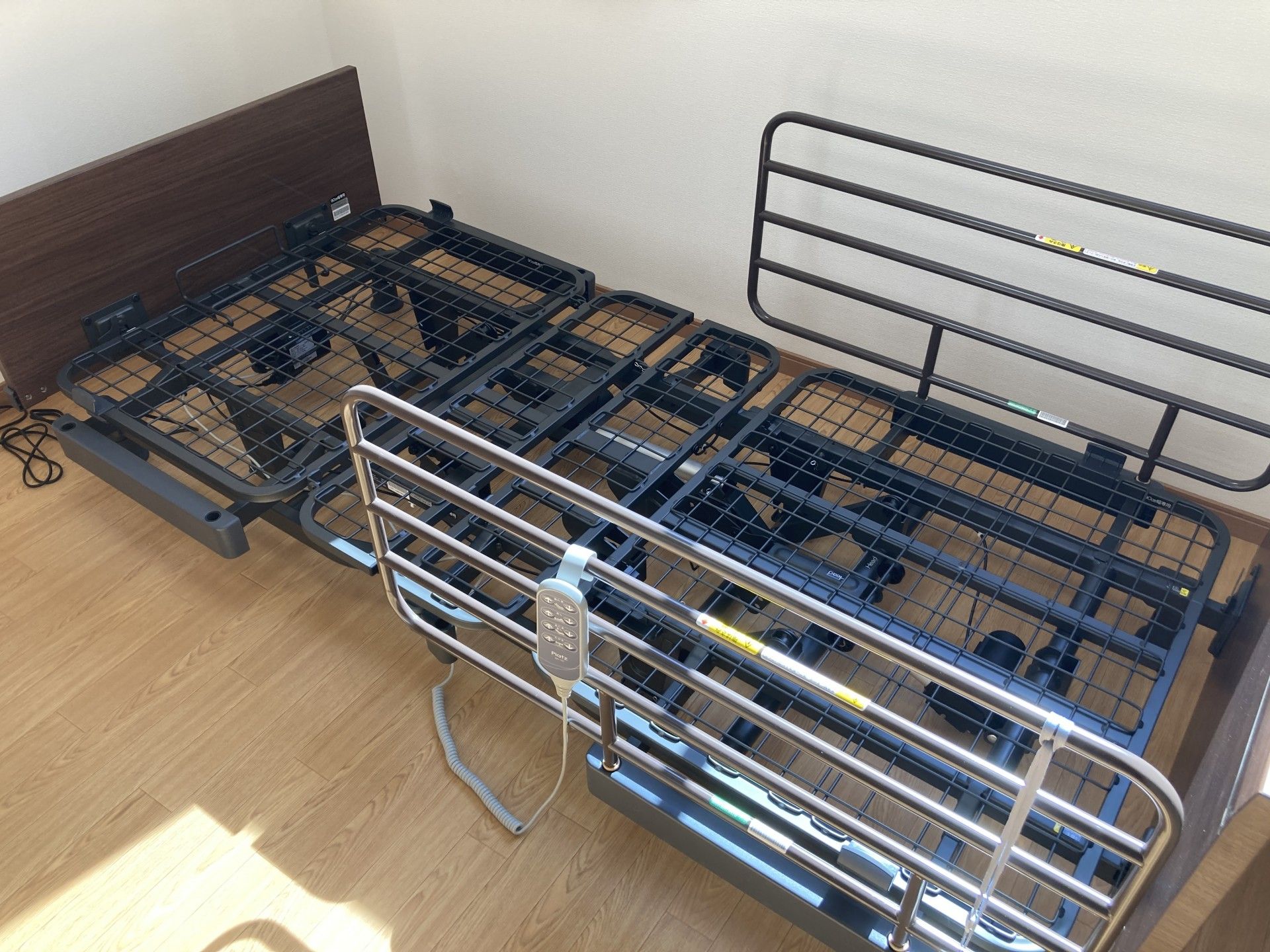 電動ベッドの部屋