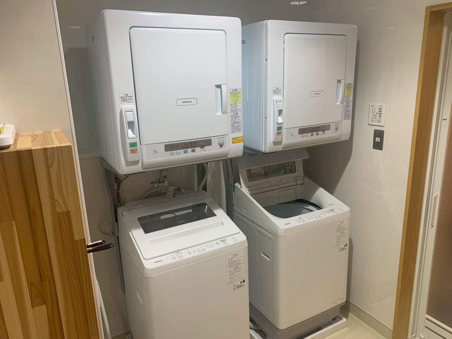 洗濯機と乾燥機の設備
