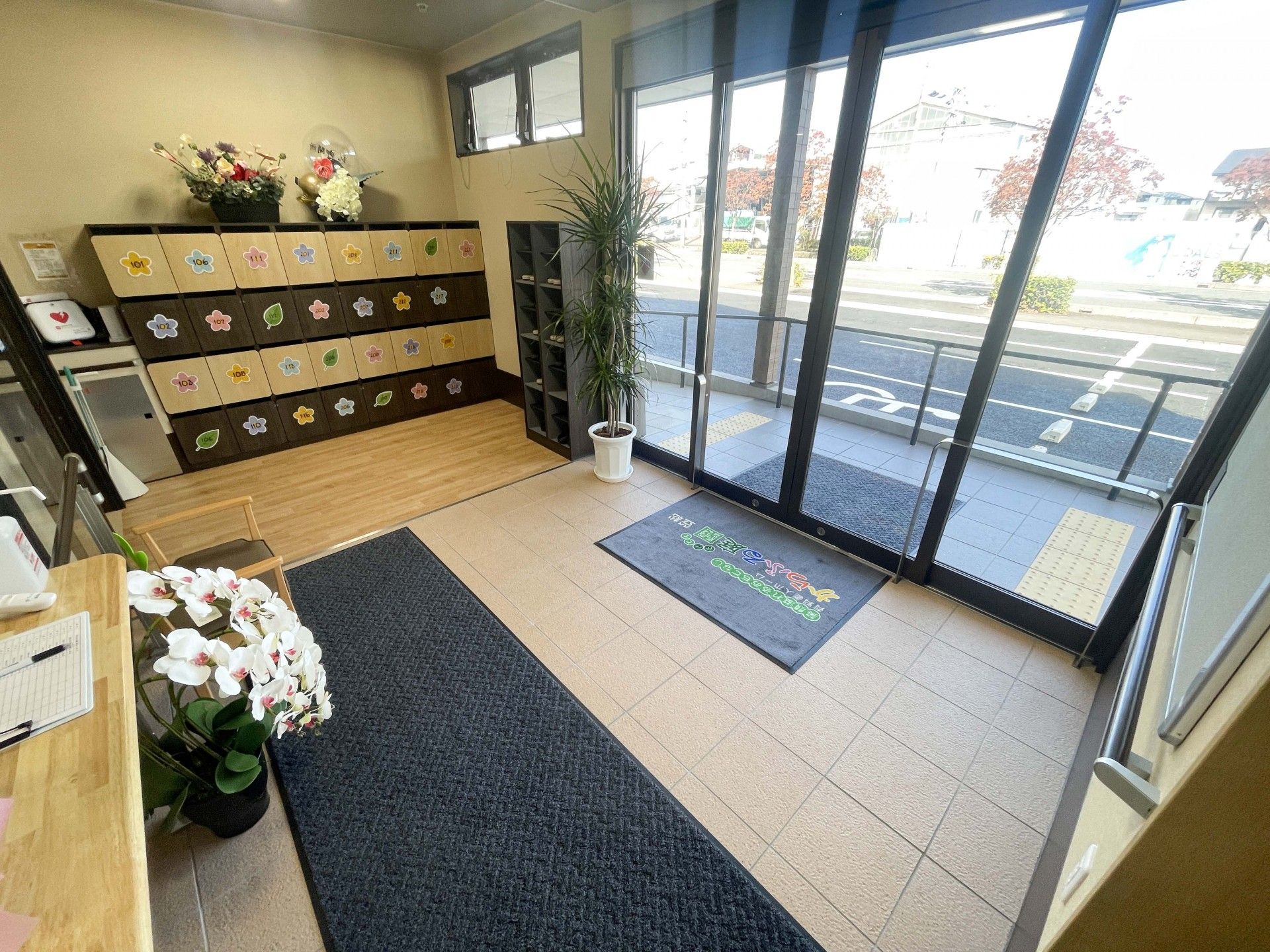 明るいエントランス