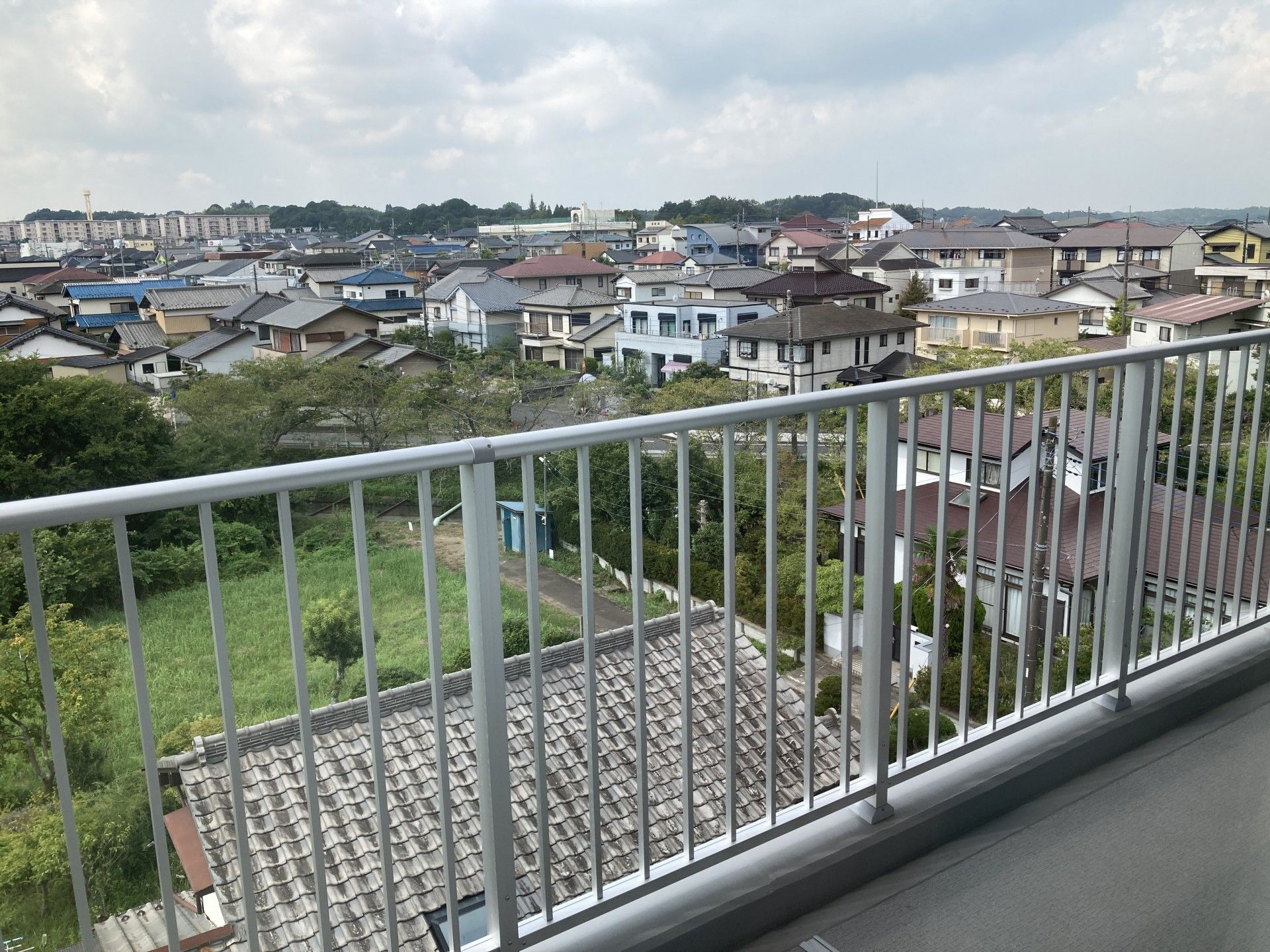 広がる景色のバルコニー