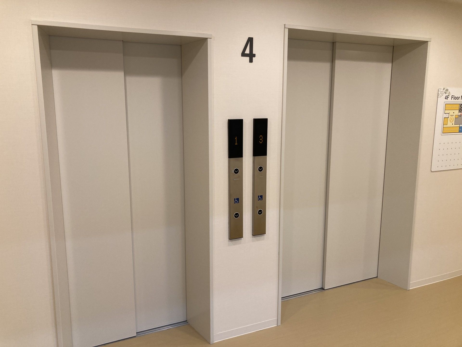 エレベーターホール