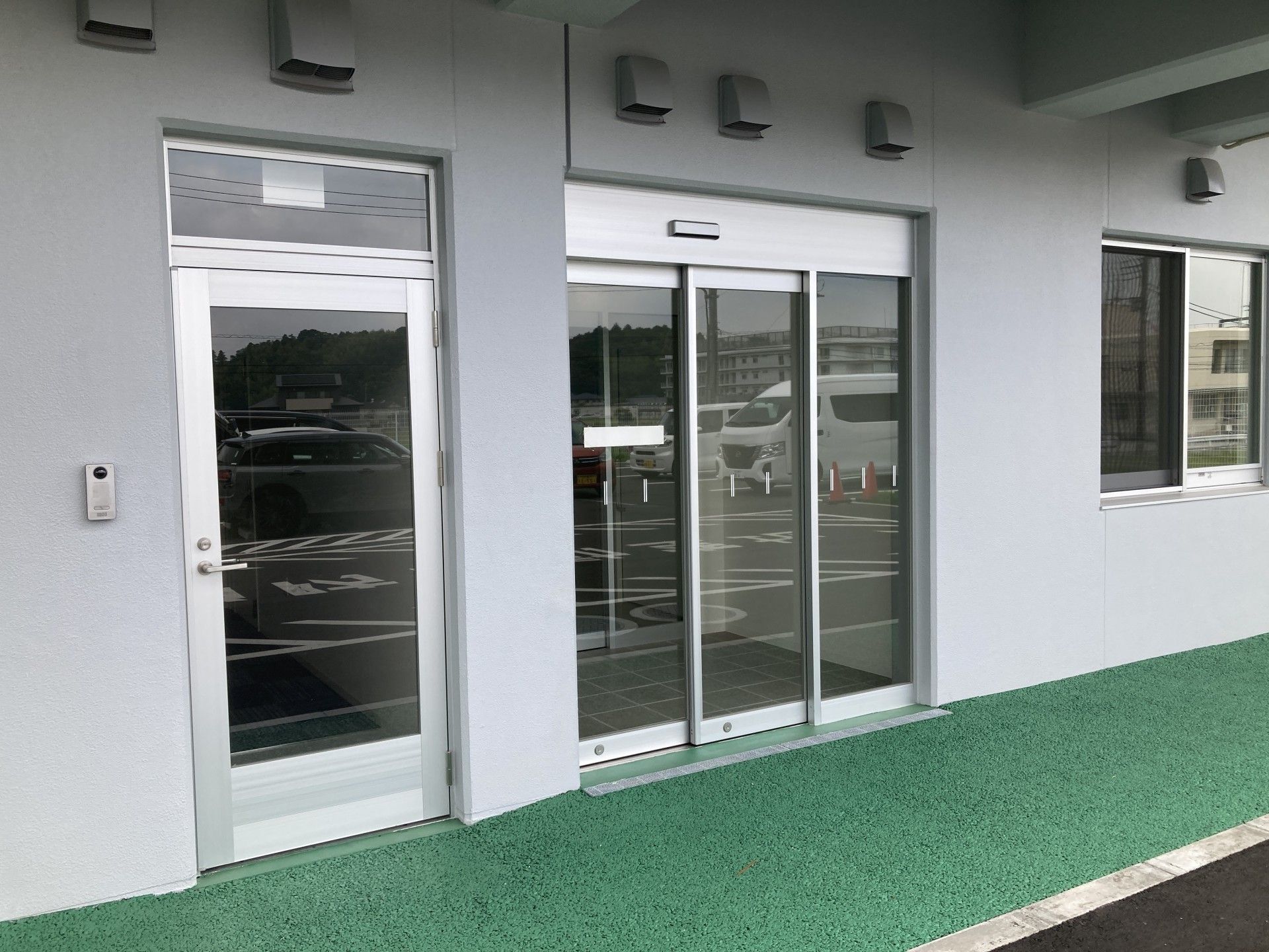 自動ドアのある入口