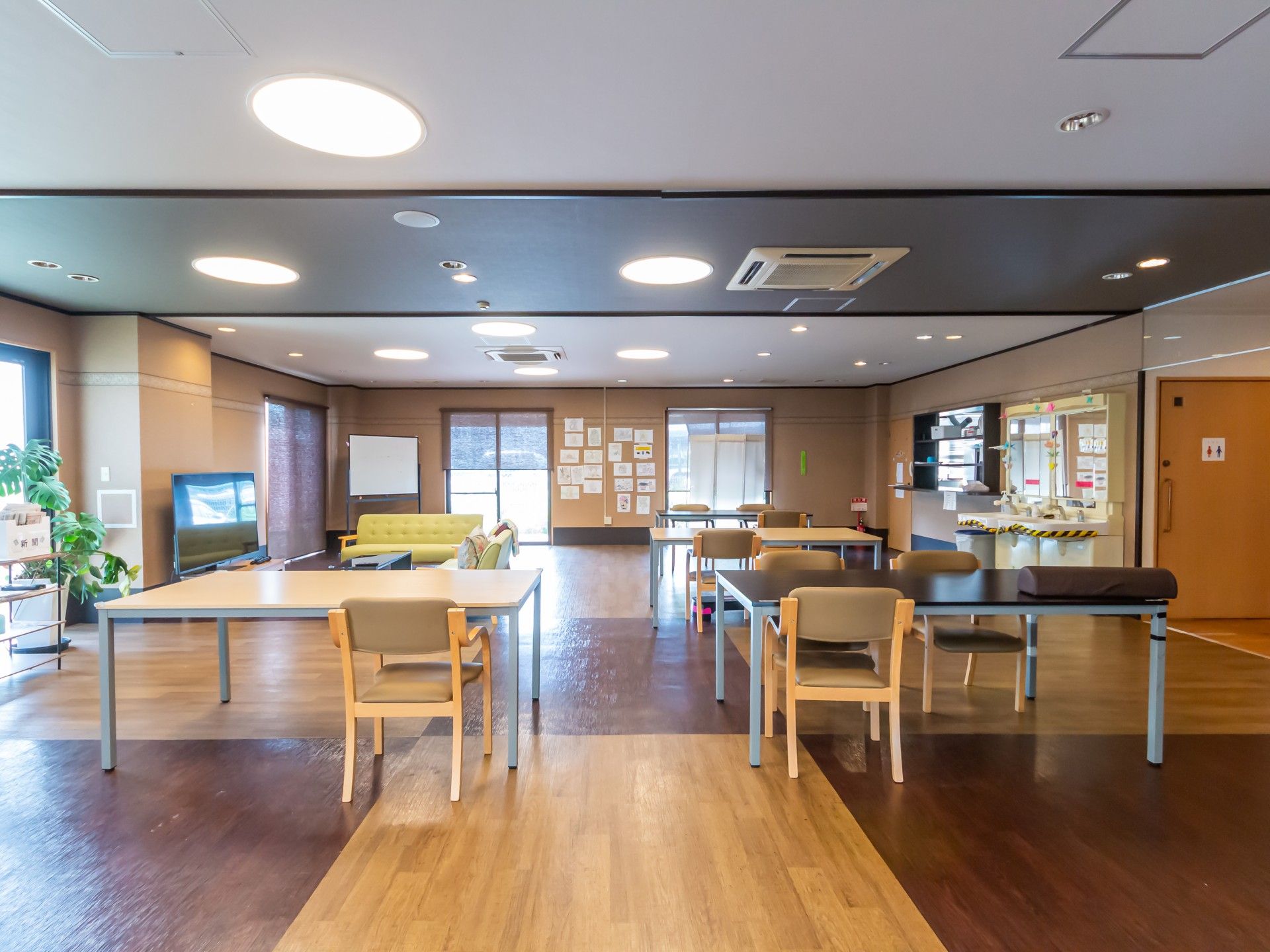 広々とした共有スペース