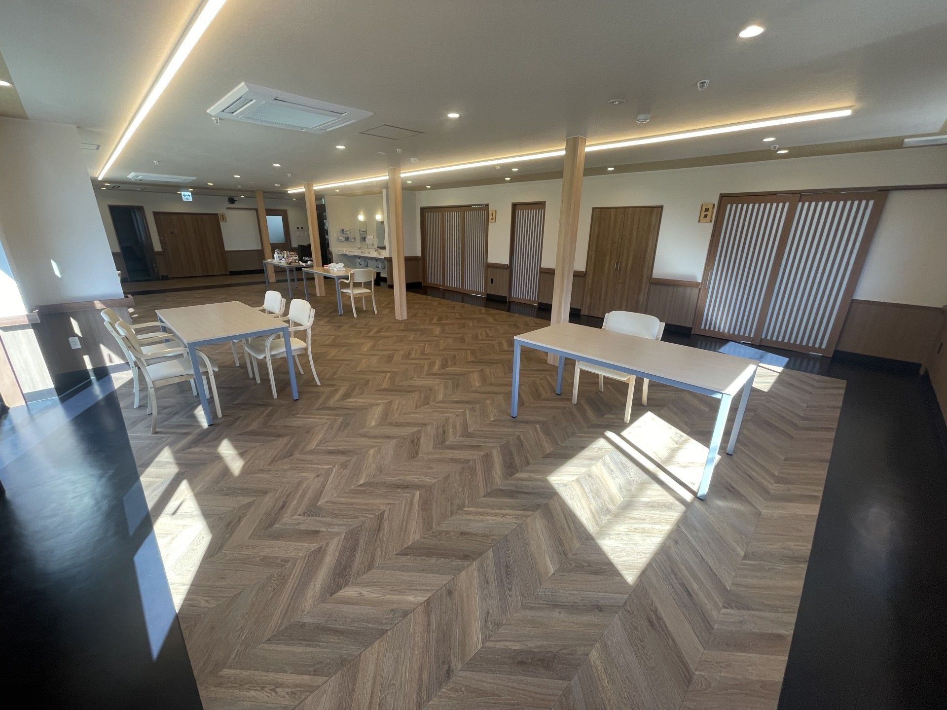 広々とした共有スペース