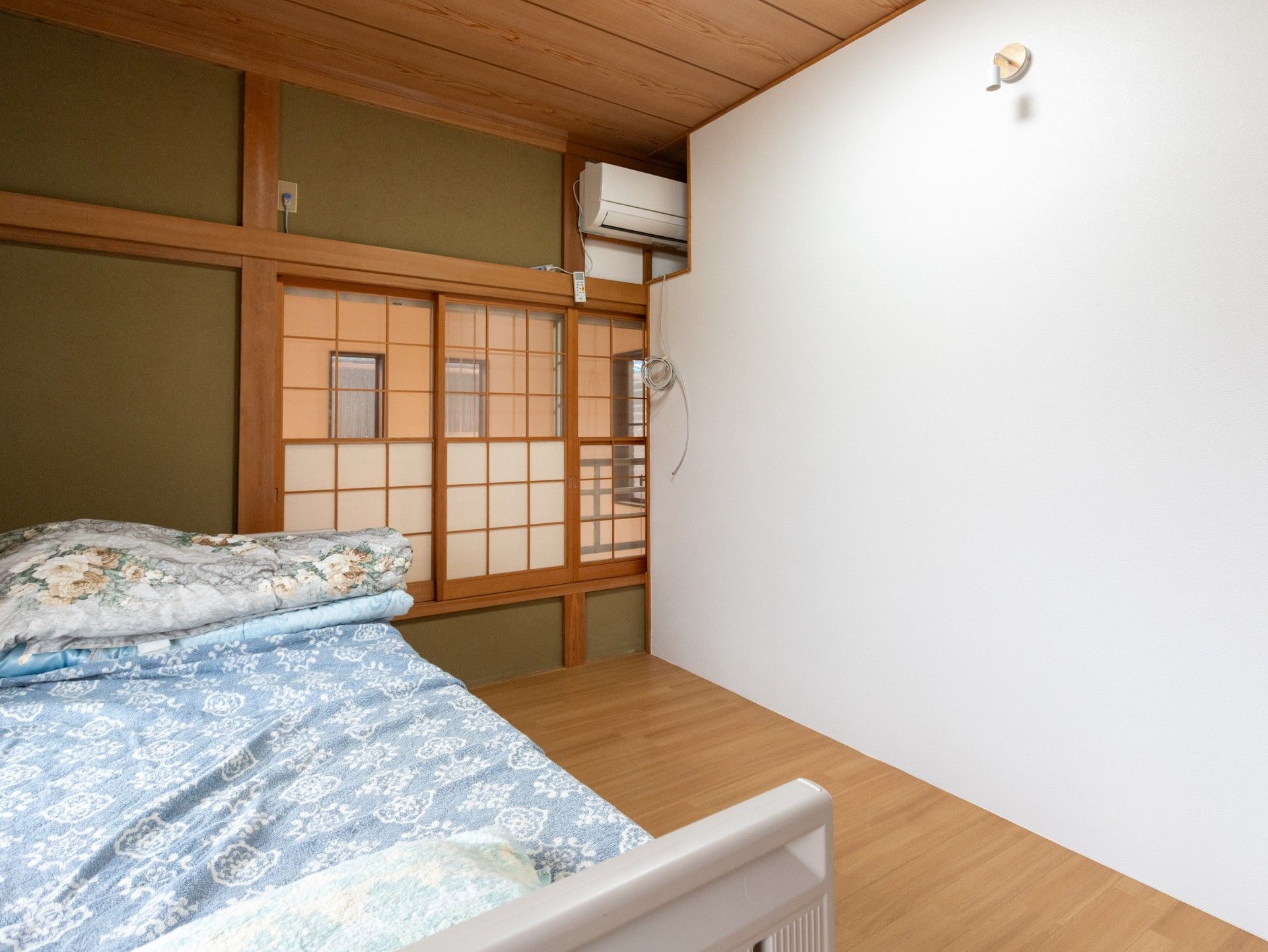 和風の落ち着いた居室
