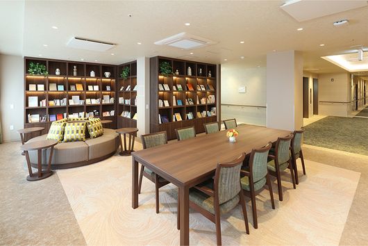 8F ラウンジ