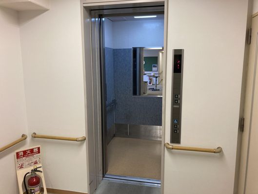 エレベーター