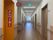 エレベーター前の廊下