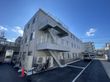 外階段のある建物