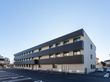 三階建ての建物外観