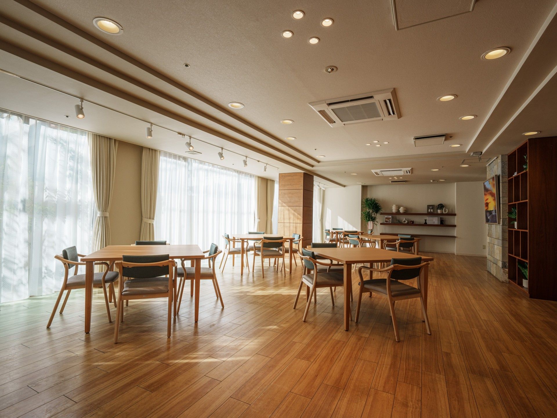 明るい共有スペース