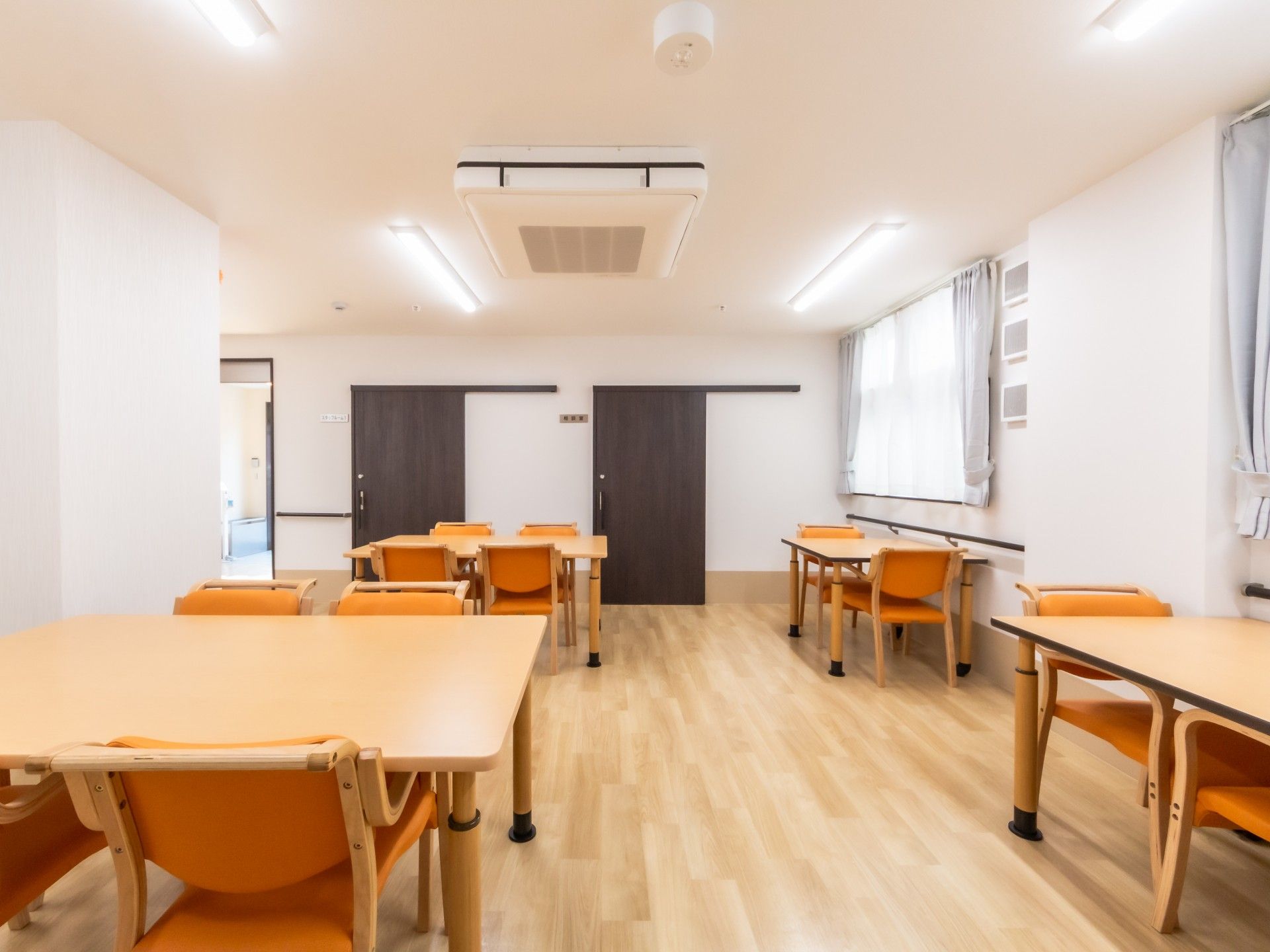 明るい共有スペース