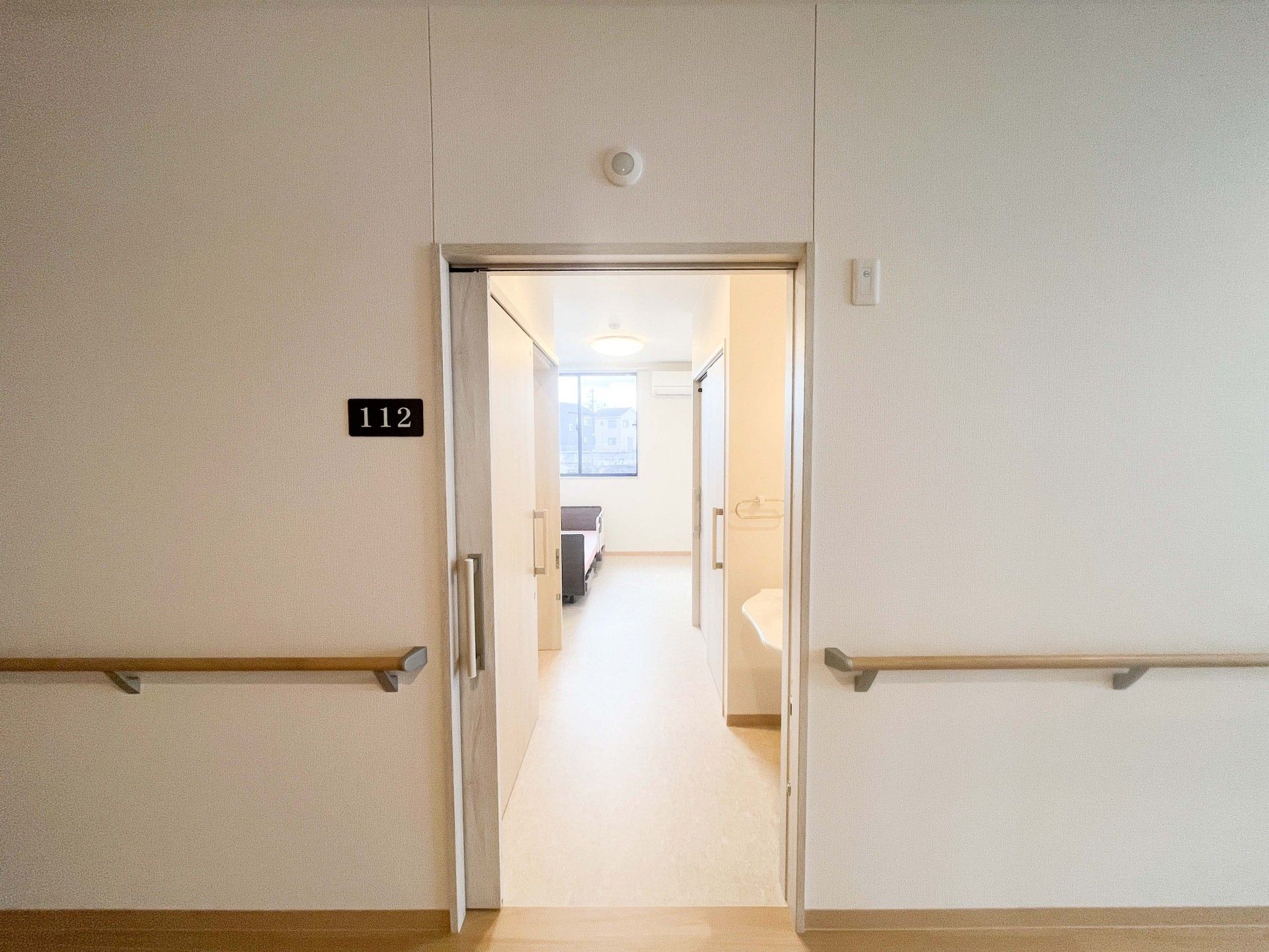 112号室の入口