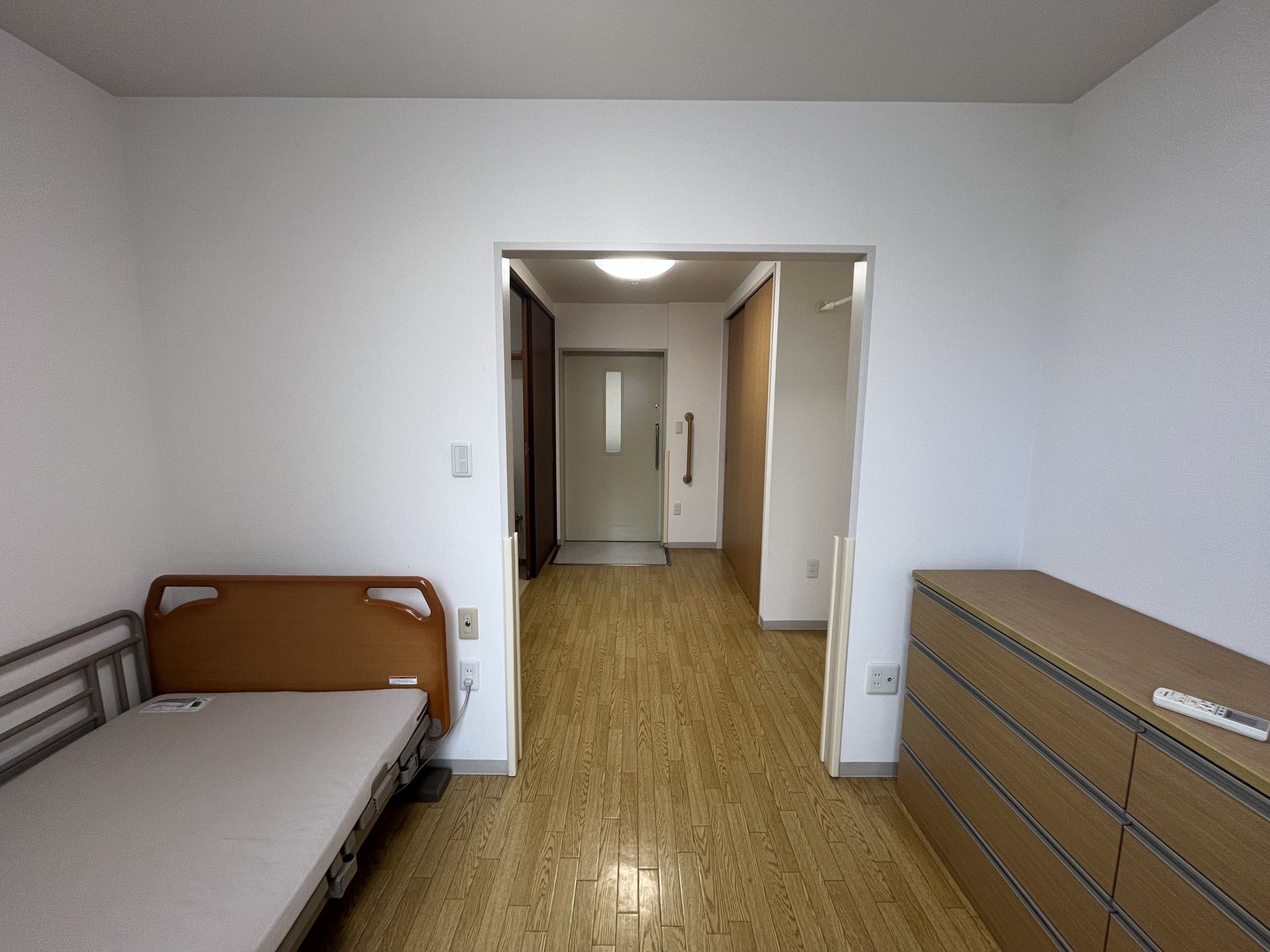 シンプルな居室