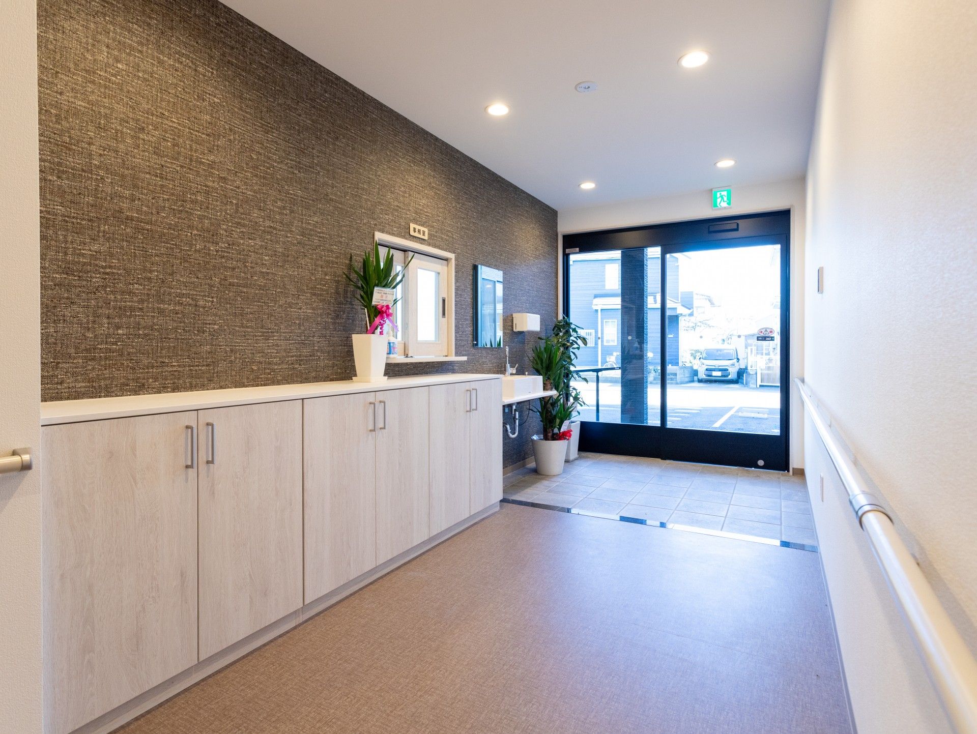 明るい玄関ホール