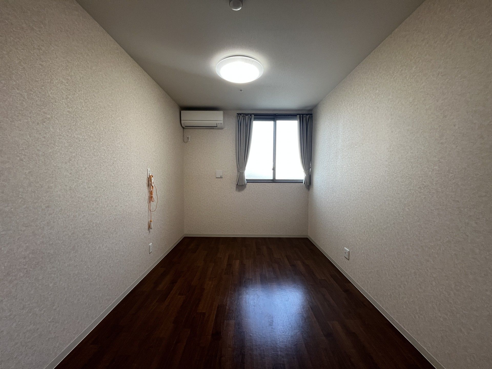 落ち着いた個室