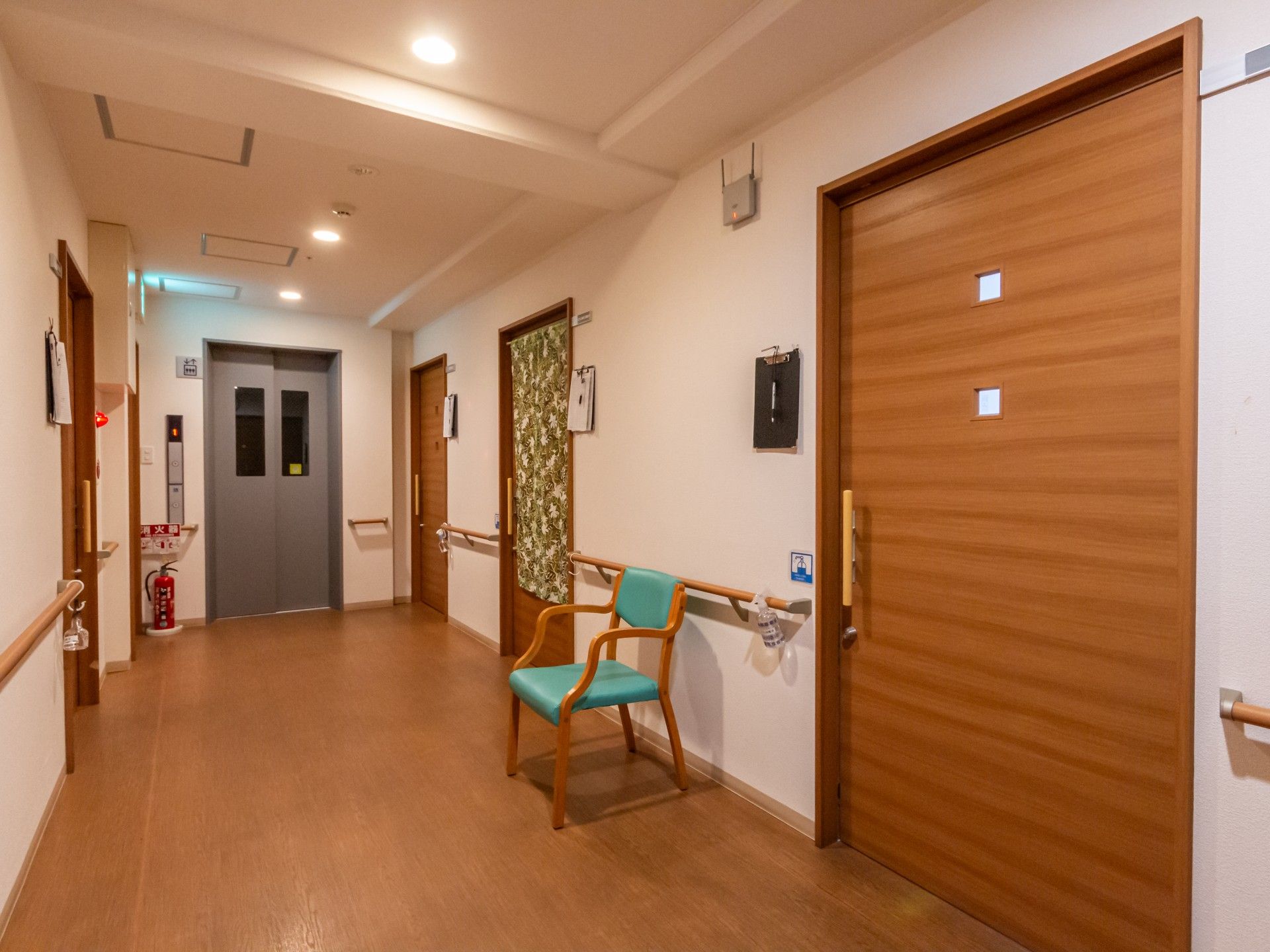 落ち着いた廊下