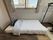 窓際のベッドルーム