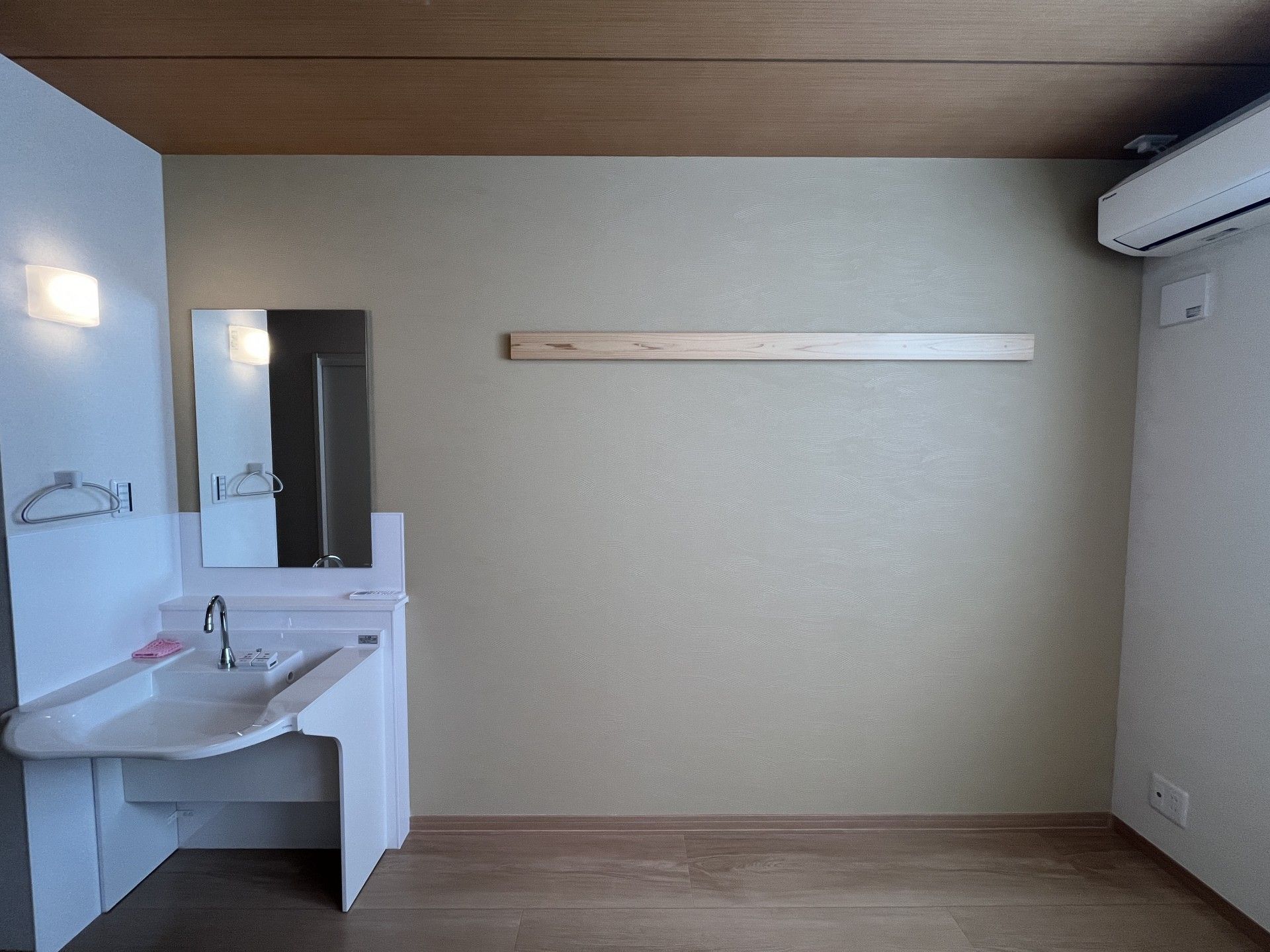 洗面台のある部屋