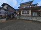 静かな住宅街の外観